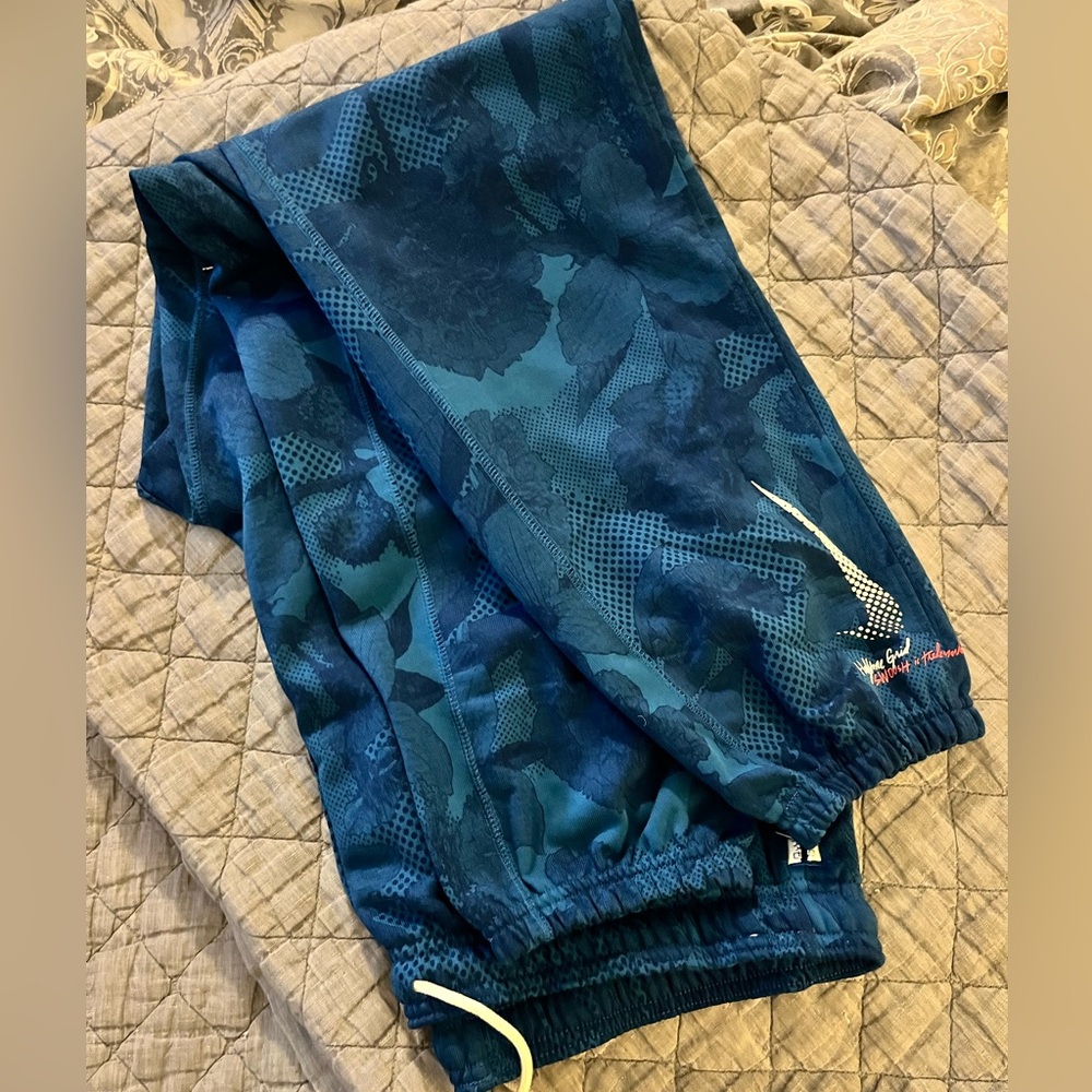 Nike DriFit Men’s Sweatpants - NWT!